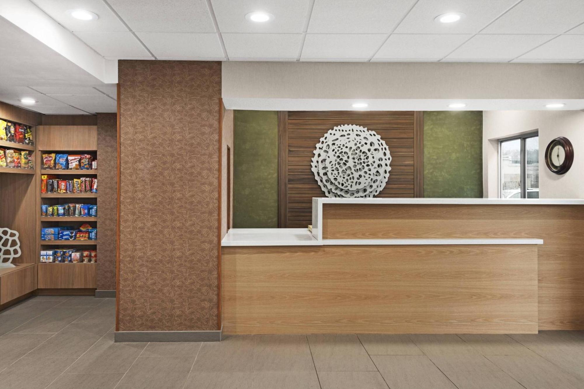 Fairfield Inn By Marriott Warren Niles Exterior photo